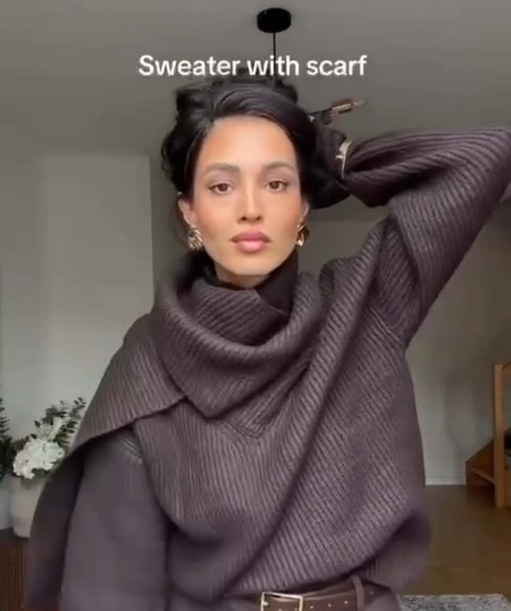 Maglia con Collo a Scialle