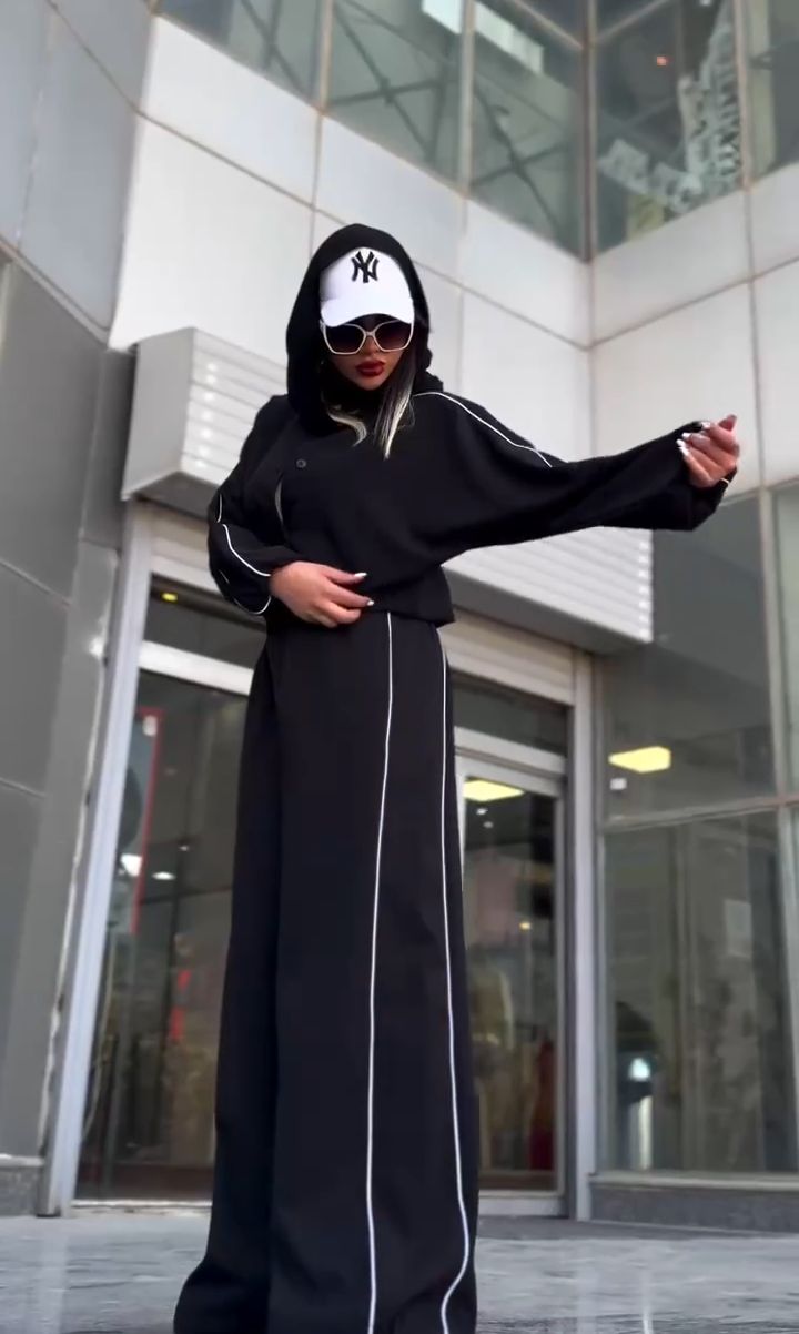 Completo elegante in tessuto pregiato